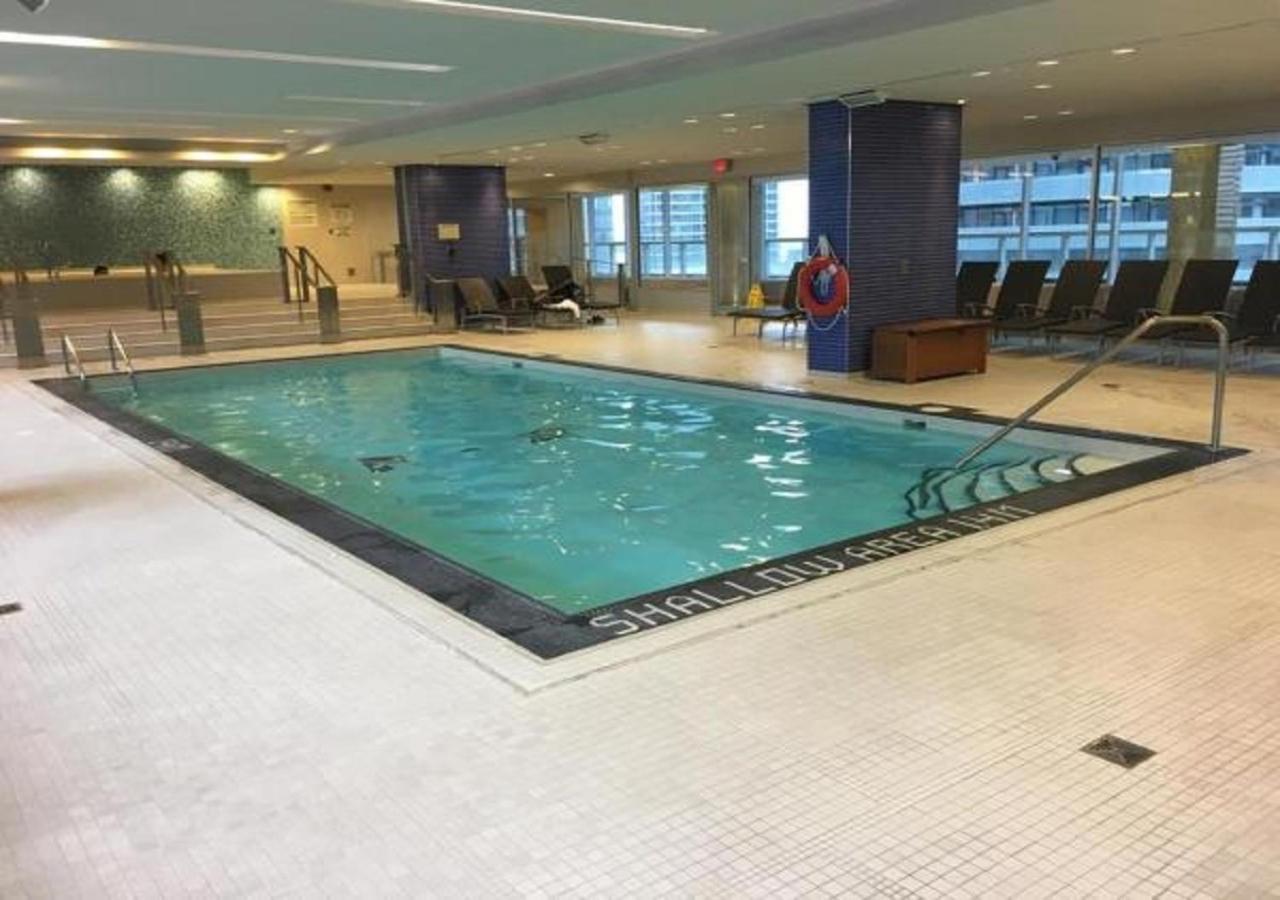 Micasa Suites - Stylish Condo In Maple Leaf Square Toronto Exteriör bild